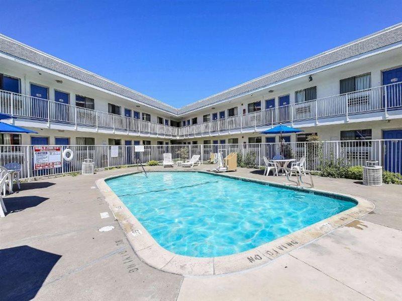 Motel 6-Oakland, Ca - Airport Bagian luar foto