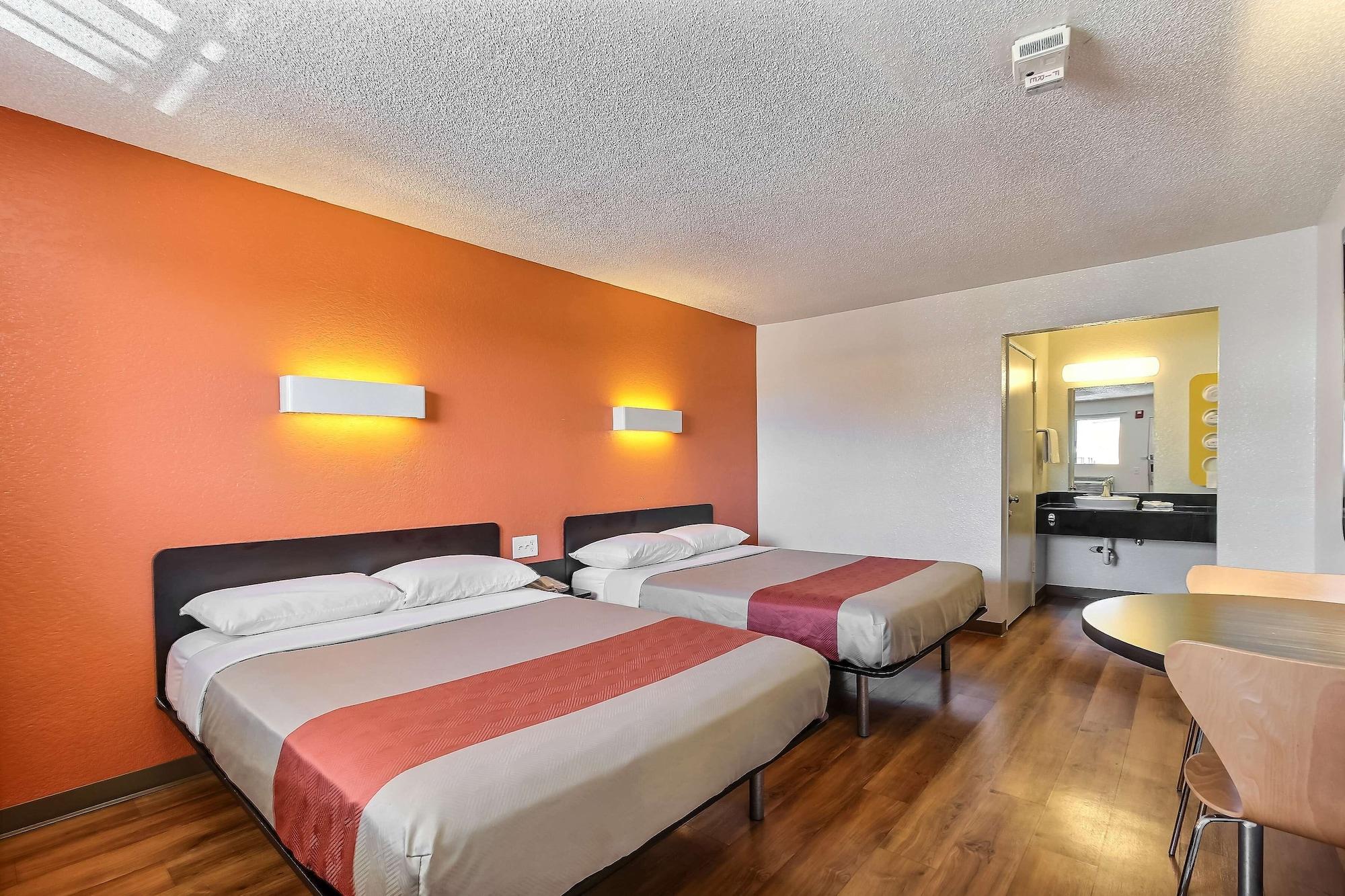 Motel 6-Oakland, Ca - Airport Bagian luar foto