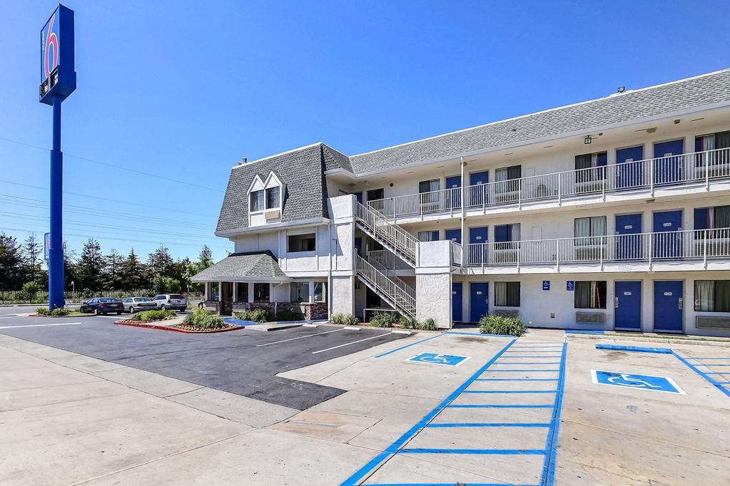 Motel 6-Oakland, Ca - Airport Bagian luar foto